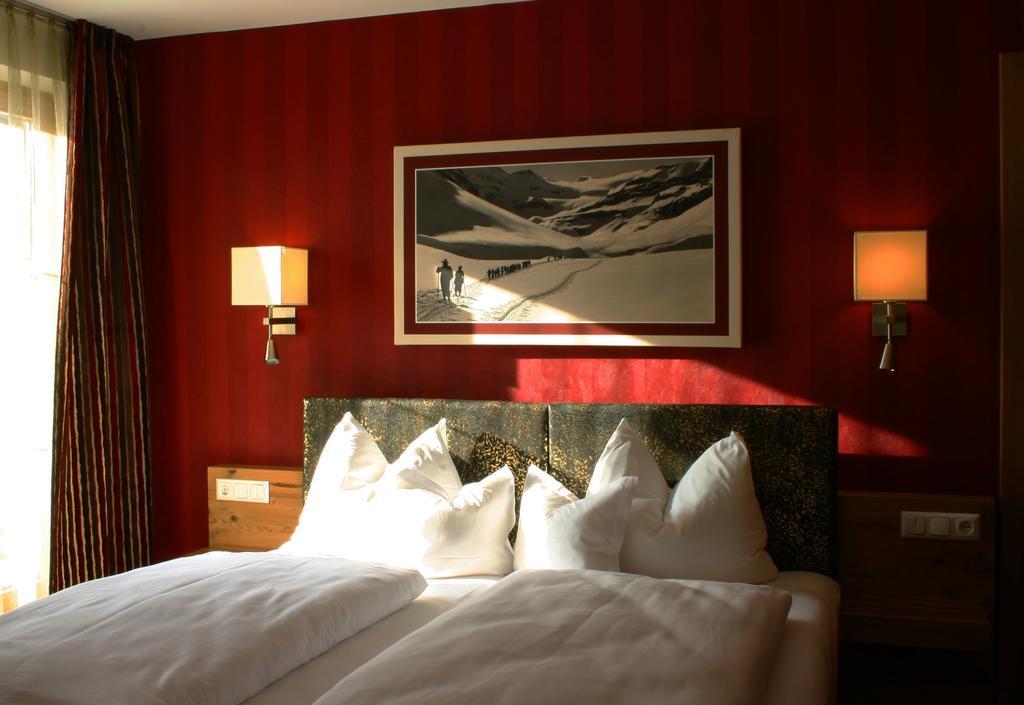 Hotel Rettenberg Kolsass Esterno foto